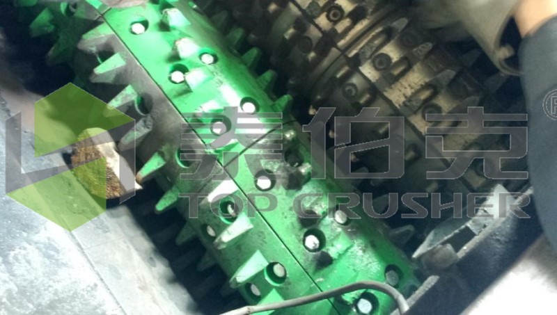 20210702105815.jpg 改造后的破碎齿板.jpg